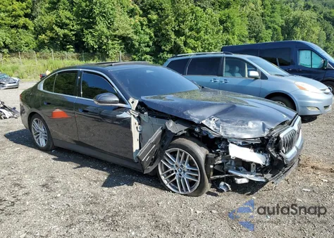 2024 BMW 530 Xi z USA, uszkodzony, nr VIN WBA53FJ01RCS52265